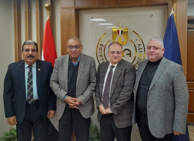 خلال الاجتماع