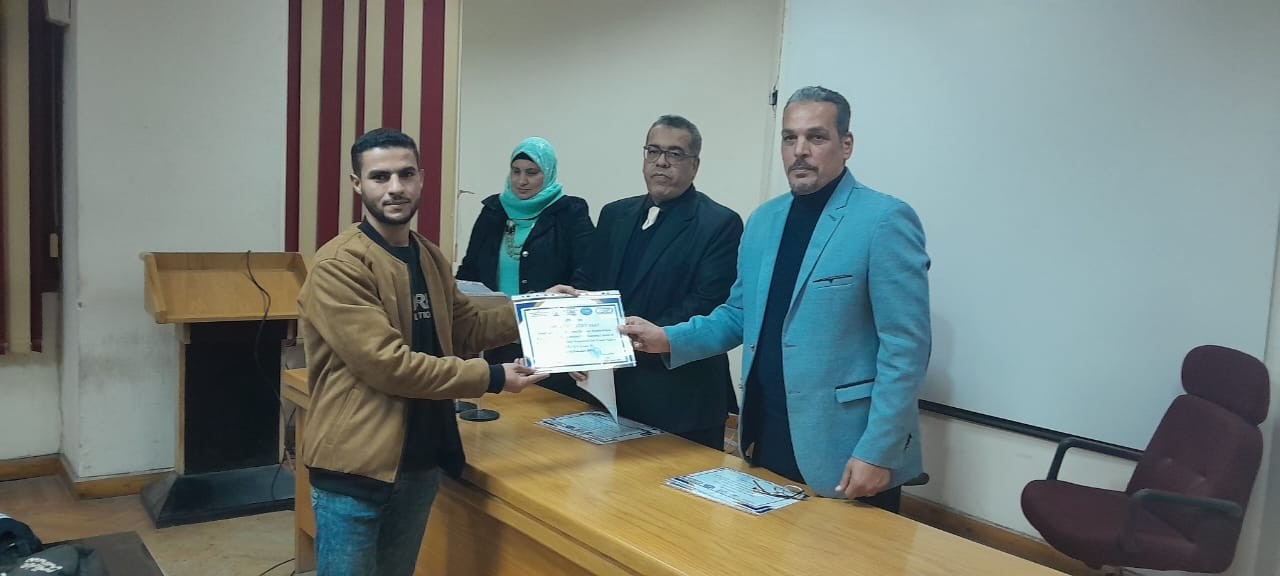 تكنولوجيا الأغذية ينظم دورة تدريبية