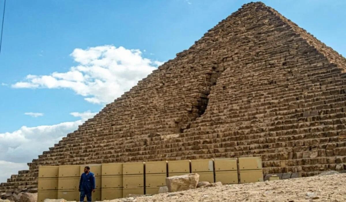 تبليط هرم منكاورع 2024
