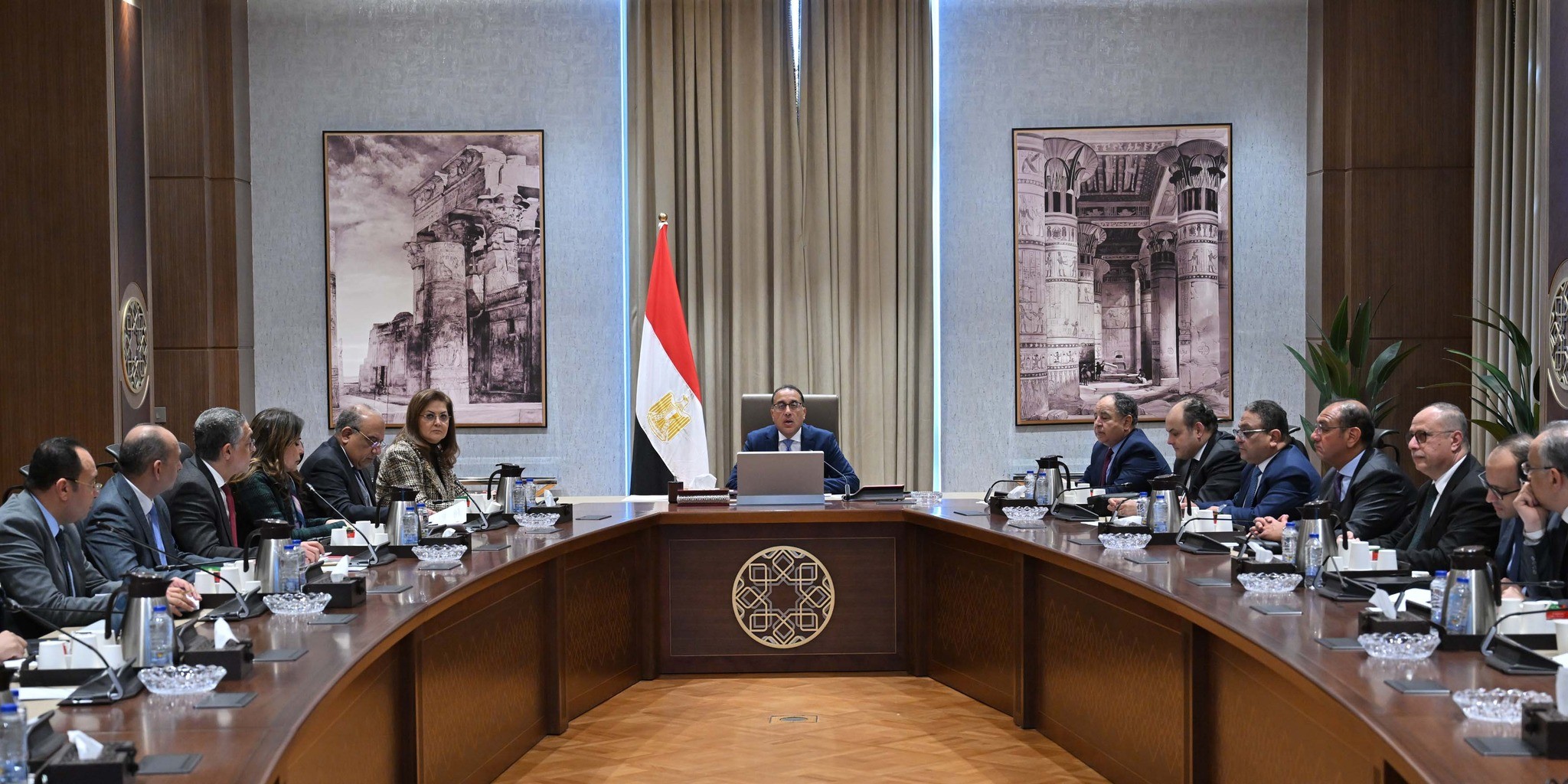 مجلس الوزراء