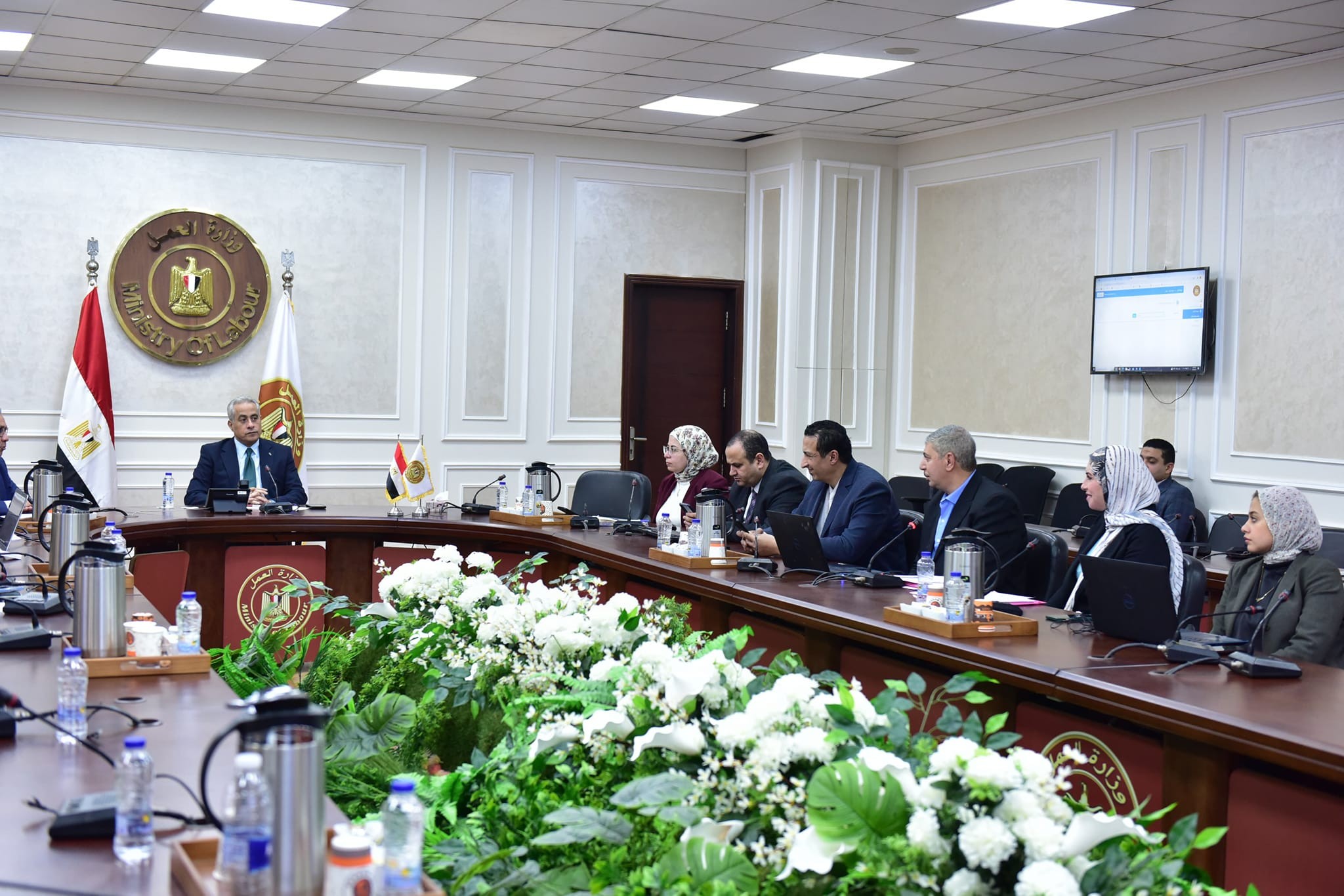 منصة الكترونية