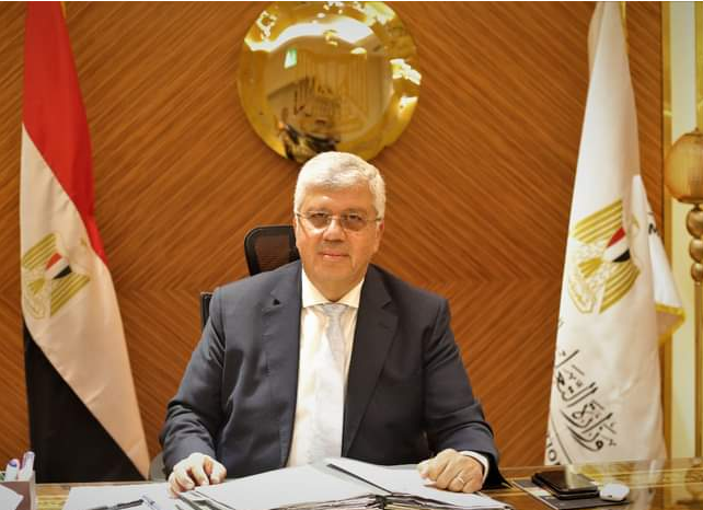 وزير التعليم العالى