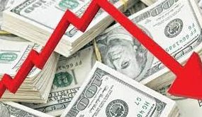 تراجع أسعار الدولار فى البنوك اليوم