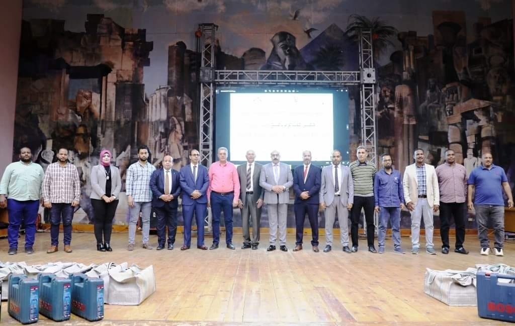 جمعية مستثمرى الطاقة الشمسية تختتم برنامج مهارات 3 لتدريب الشباب لسوق العمل