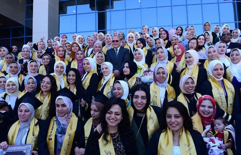 تخرج دفعة 28 طب سوهاج