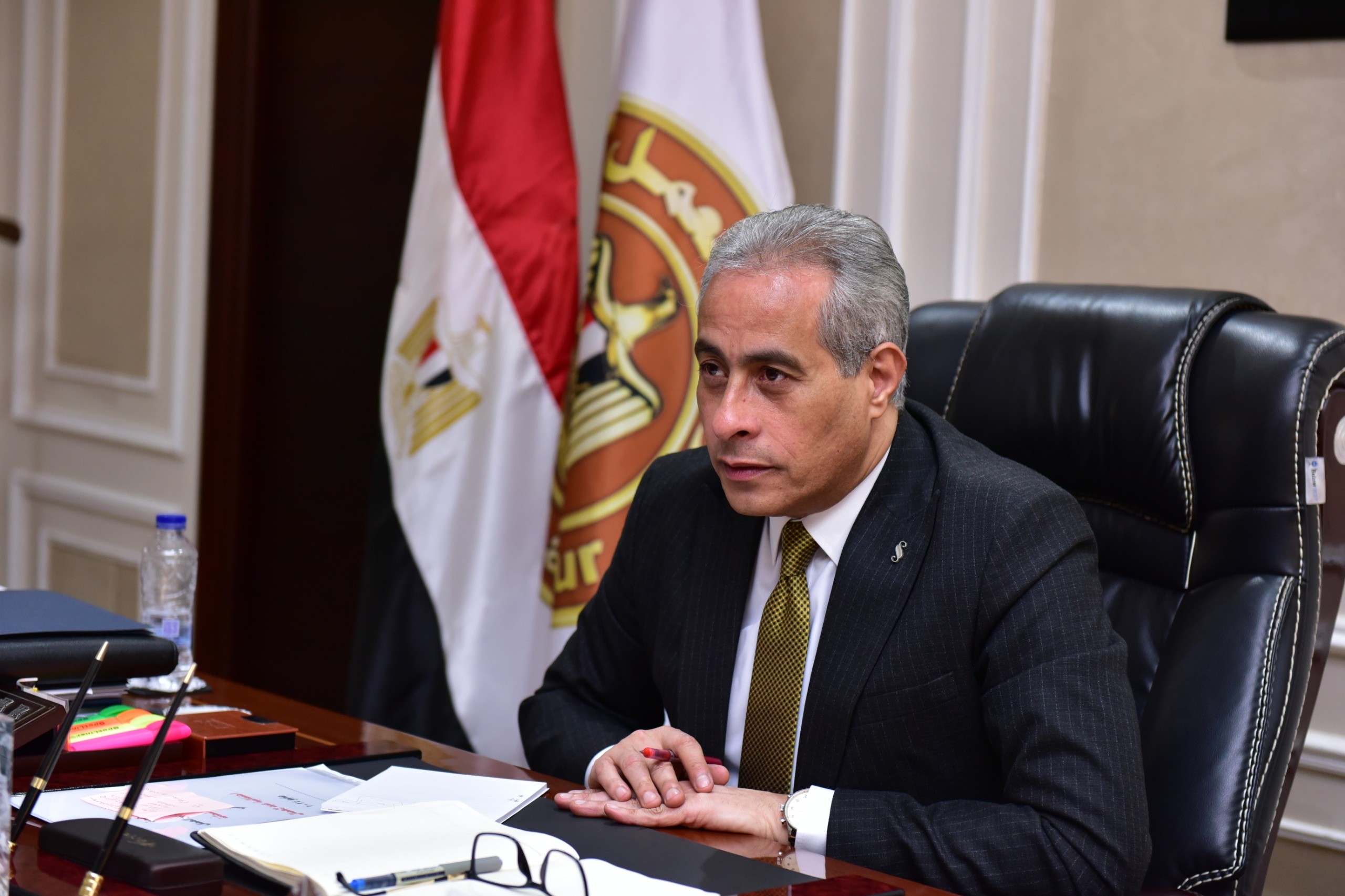 وزير القوى العاملة