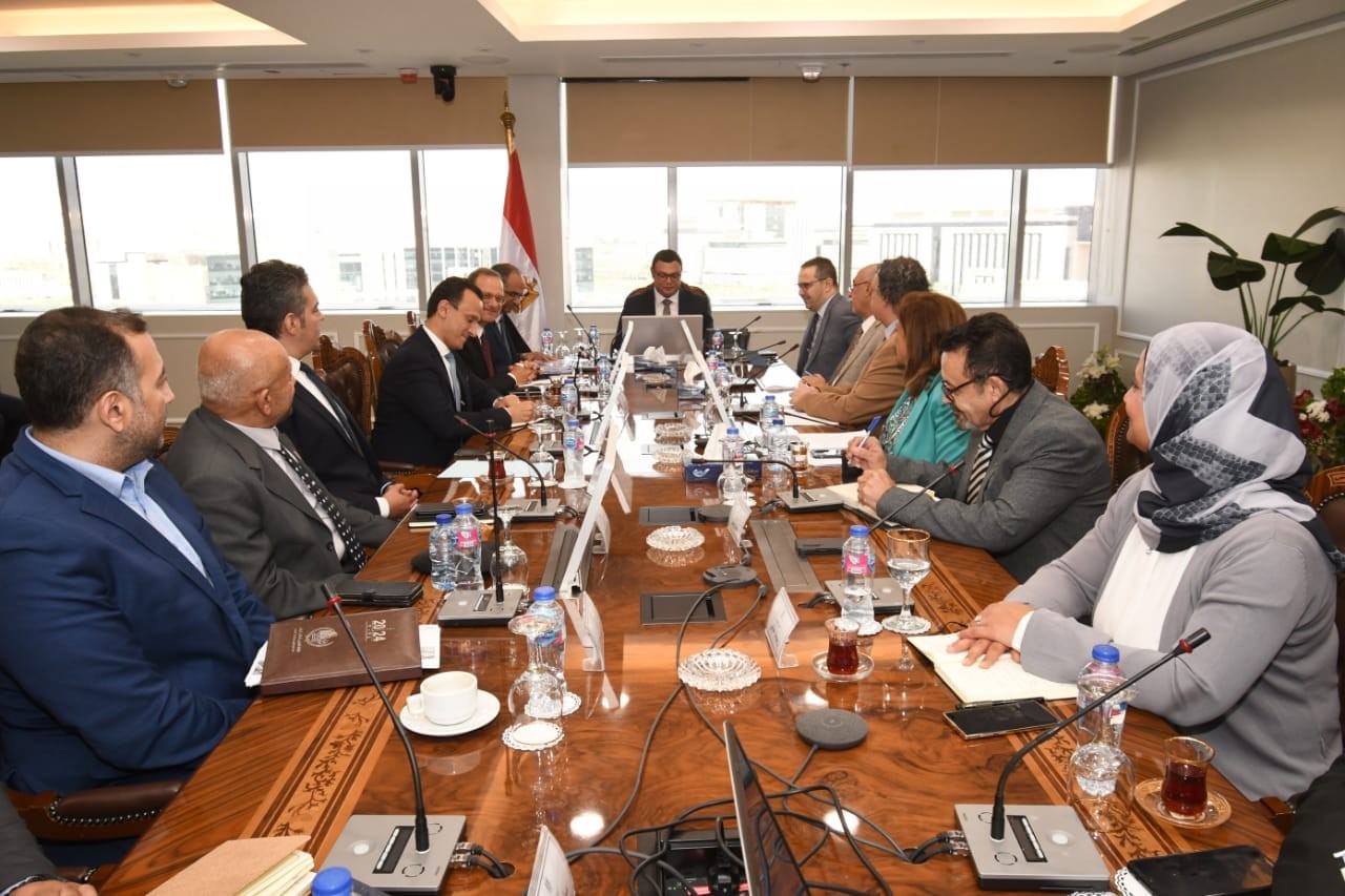 وزير الاسكان