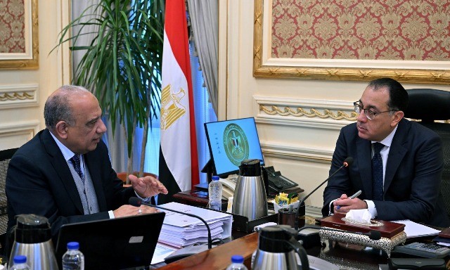 وزير الكهرباء