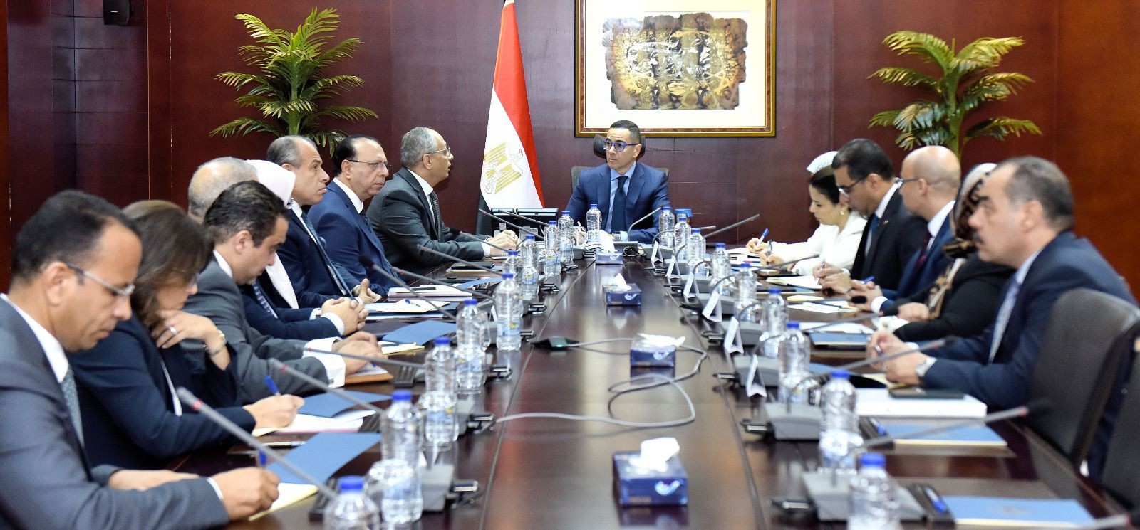 اجتماع وزير الاستثمار