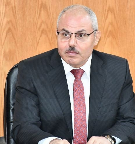رئيس جامعة قناة السويس