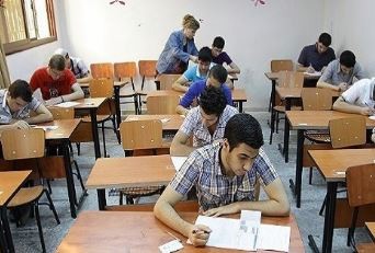 طلاب الثانوية العامة