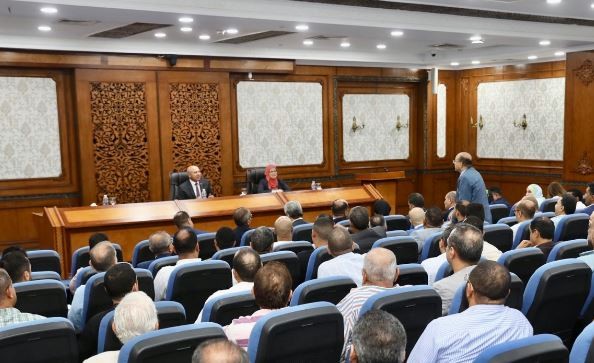 لقاء الوزير مع المستثمرين