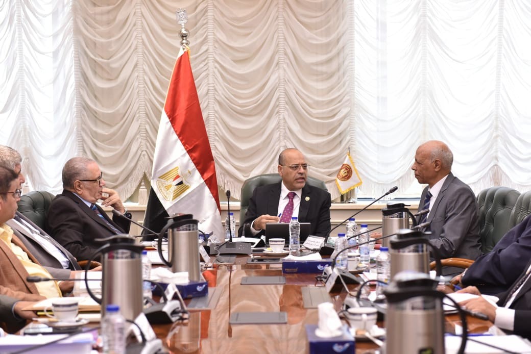 وزير العمل