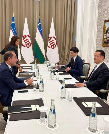 وزير المالية ونظيره