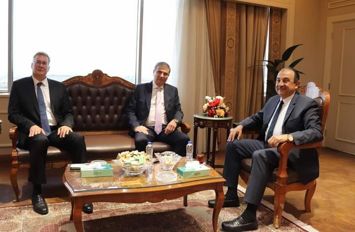 وزراء الزراعة والبترول وقطاع الأعمال 