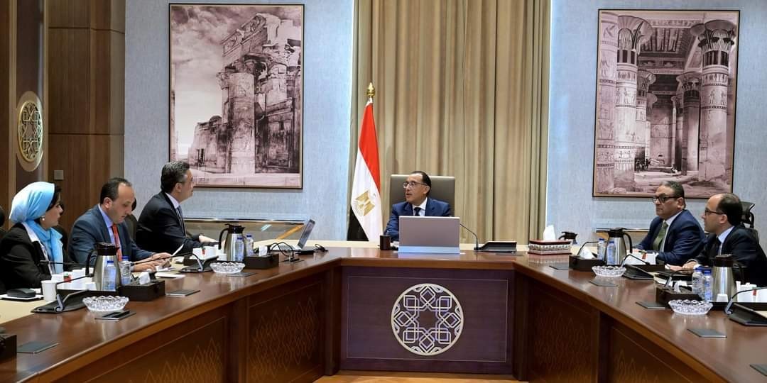 لقاء مدبولي ووزير التموين