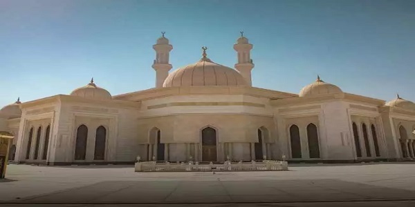 مسجد مصر بالعاصمة الإدارية
