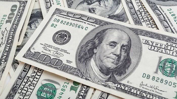 سعر الدولار والعملات العربية في البنوك اليوم الثلاثاء 2 ديسمبر 2025