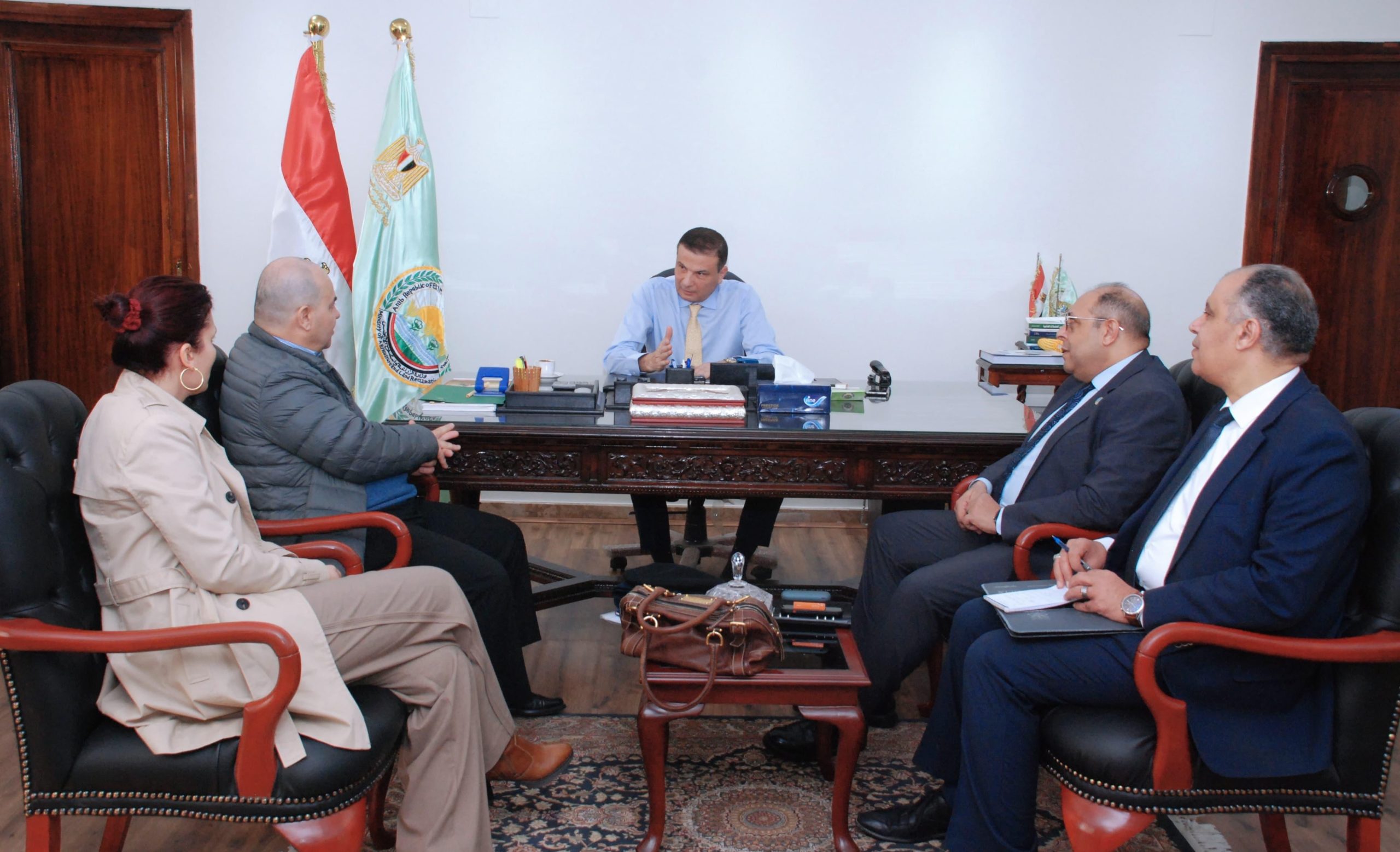 جانب من لقاء وزير الزراعة 