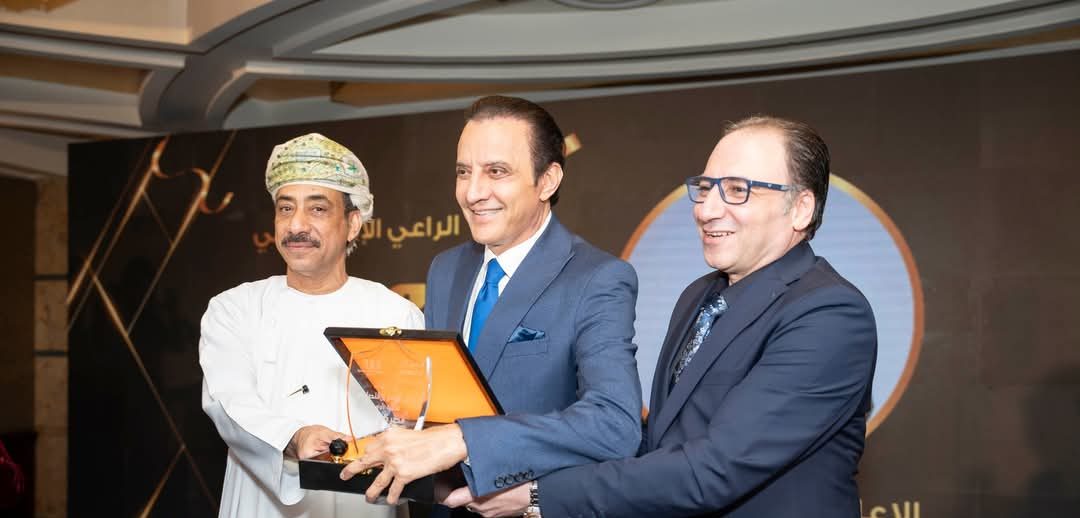 طارق علام 