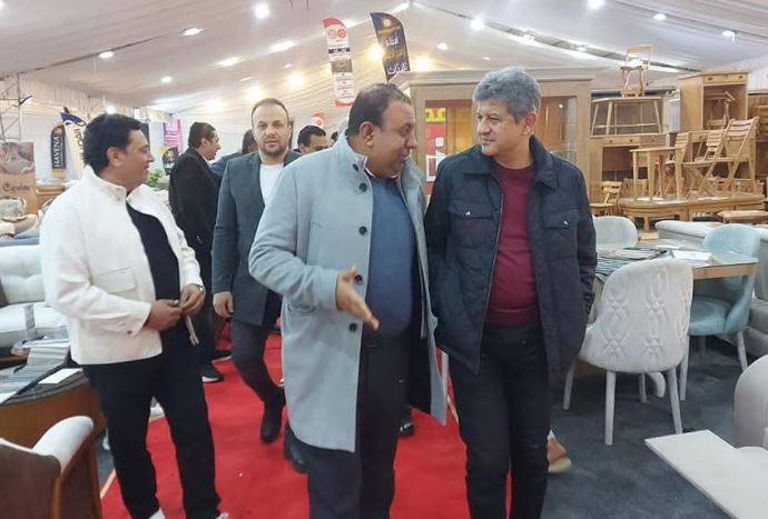 المعرض