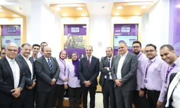  وزير الاتصالات وتكنولوجيا المعلومات