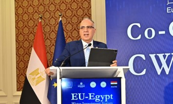 وزير الموارد المائية والري