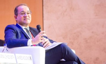 وزير المالية 