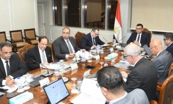 وزير الإسكان 
