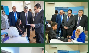 خلال الزيارة