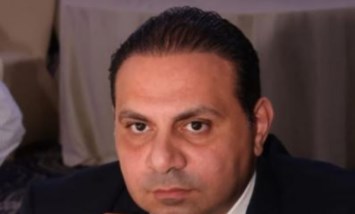 احمد زكى