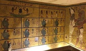 مقبرة الملك توت عنخ آمون