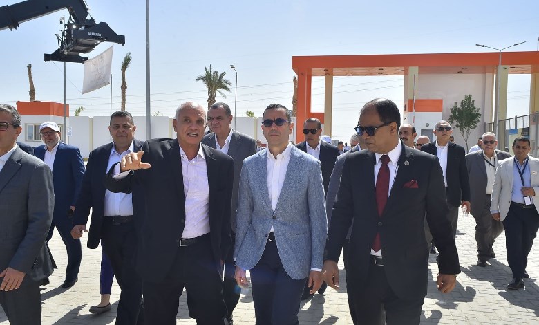 وزير الاستثمار والتجارة الخارجية