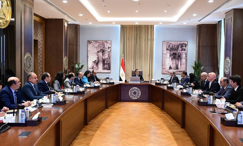 رئيس الوزراء يلتقى رئيس مجلس إدارة مجموعة أروجلو القابضة