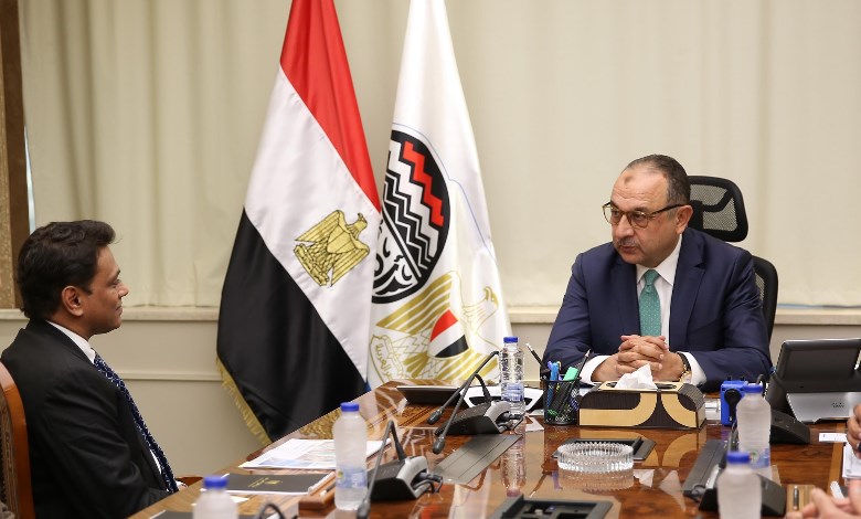 وزير قطاع الأعمال العام