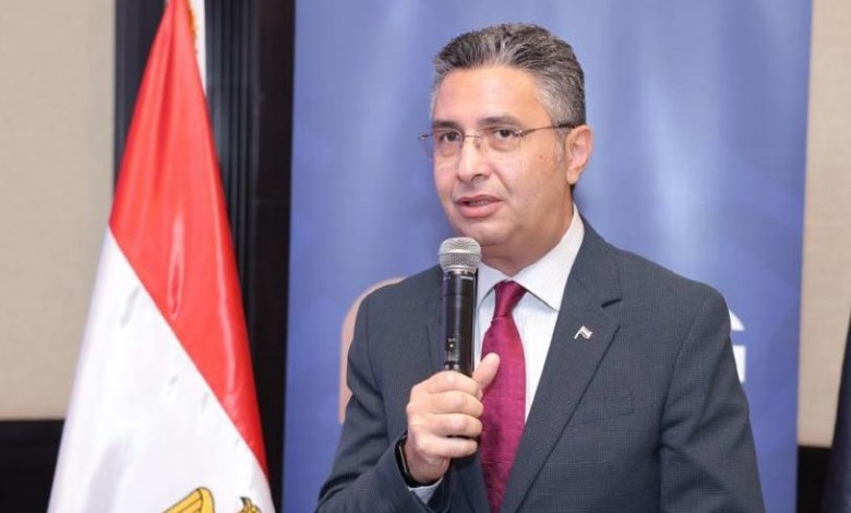 وزير التموين 