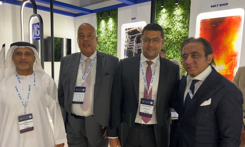 العشرى خلال القمة