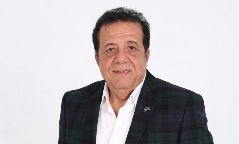 الخبير السياحي الدكتور عاطف عبداللطيف