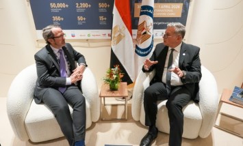 وزير البترول والثروة المعدنية