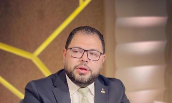 أيمن الدهشان