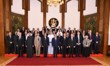 مائدة مستديرة