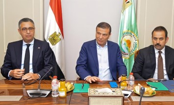 وزيرا الزراعة والتموين 