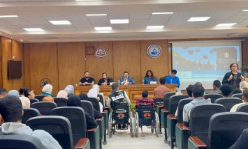 خلال المبادرة