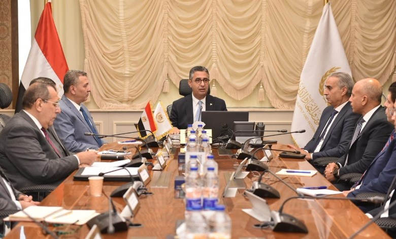 وزير التموين والتجارة الداخلية