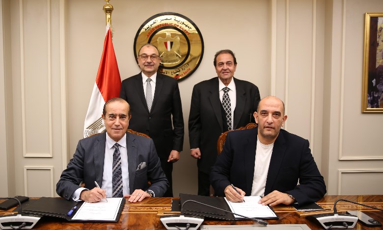 أثناء التوقيع
