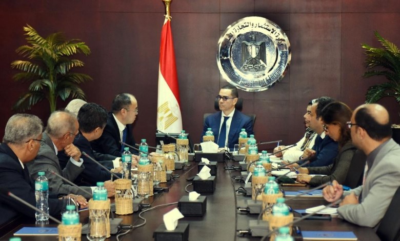وزير الاستثمار والتجارة الخارجية