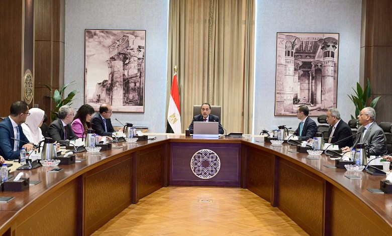 رئيس مجلس الوزراء