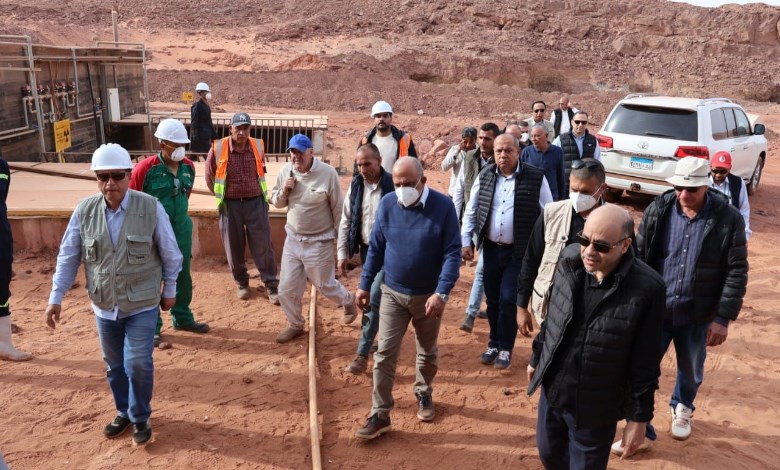  وزير الكهرباء والطاقة المتجددة
