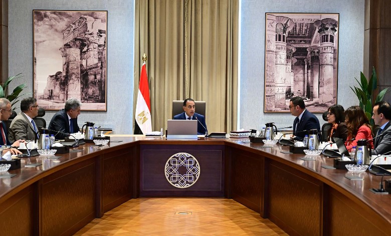  رئيس مجلس الوزراء