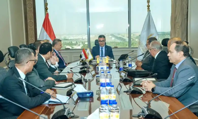 وزير التموين والتجارة الداخلية